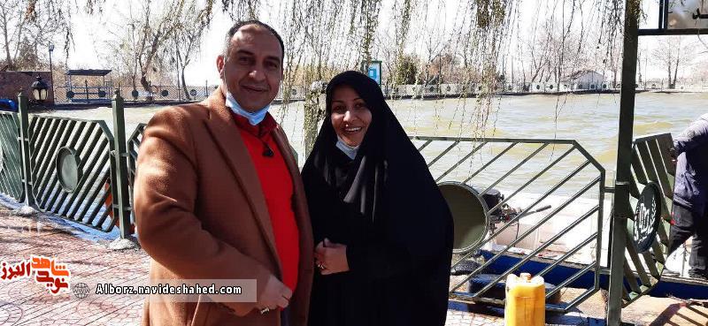 پدرم برای من حامی و قهرمان زندگیام است پدرم برای من حامی و قهرمان زندگیام است