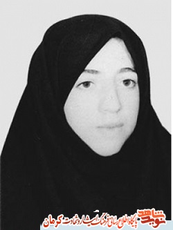 طاهره یک دنیا عشق و ایثار بود طاهره یک دنیا عشق و ایثار بود