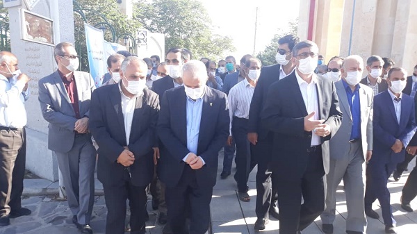 سعید اوحدی در گلزار شهدای همدان حضور یافت سعید اوحدی در گلزار شهدای همدان حضور یافت