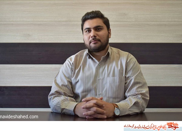 مدیر خبرگزاری فارس در کرمانشاه: رسانه ها پاسدار روایت های دفاع مقدس اند مدیر خبرگزاری فارس در کرمانشاه: رسانه ها پاسدار روایت های دفاع مقدس اند