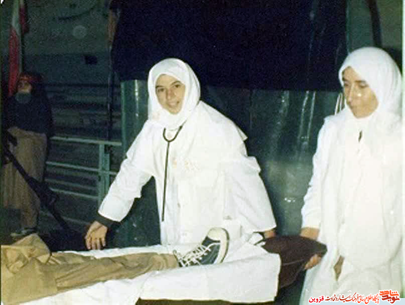 مجروحانی که مداوای دیگران را بر خود ترجیح میدادند/زنان، آینه تمام نمای ایثار در دفاع مقدس بودند مجروحانی که مداوای دیگران را بر خود ترجیح میدادند/زنان، آینه تمام نمای ایثار در دفاع مقدس بودند