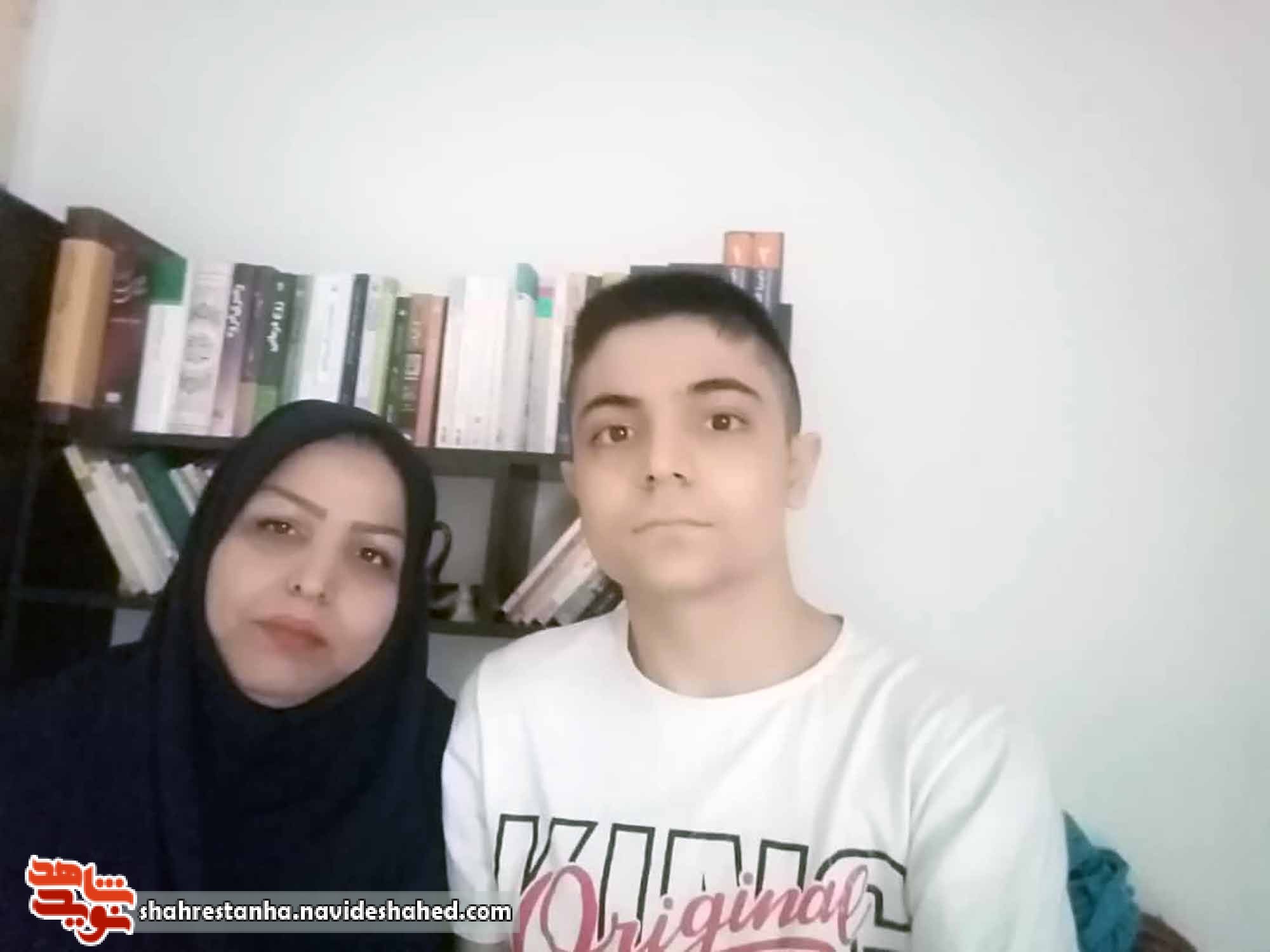 قهرمان زندگی‌ام موضوع نگارشم شد