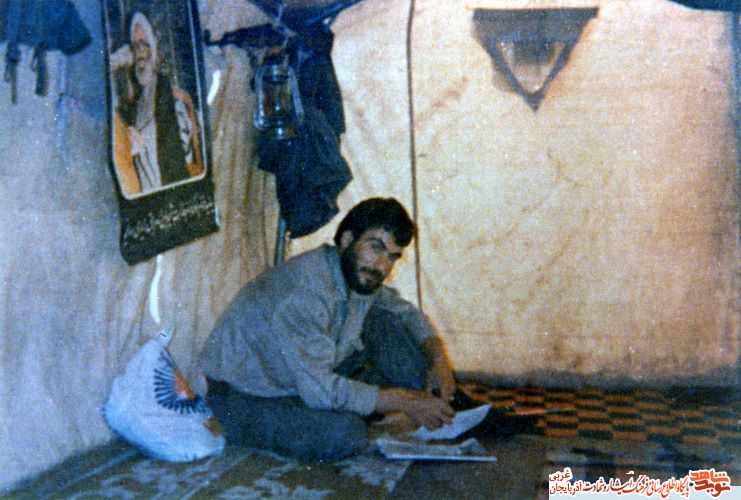 آلبوم عکس/ شهید «عوض عاشوری» آلبوم عکس/ شهید «عوض عاشوری»