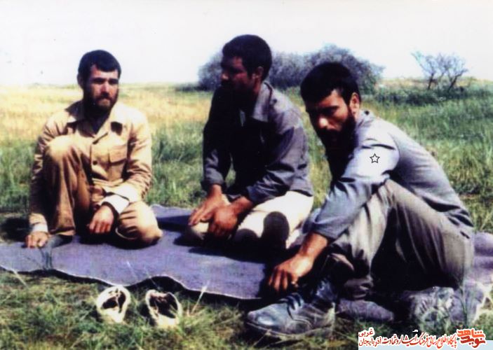 آلبوم عکس/ شهید «عوض عاشوری» آلبوم عکس/ شهید «عوض عاشوری»