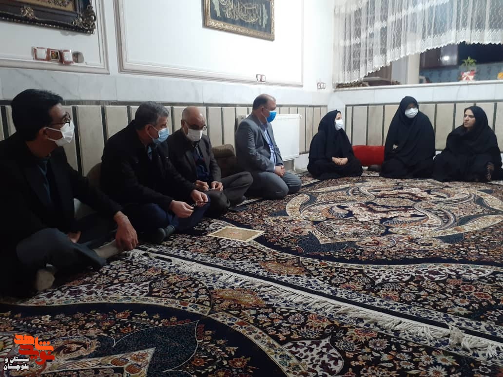 دیدار و تجلیل از مادران و همسران شهدا دیدار و تجلیل از مادران و همسران شهدا