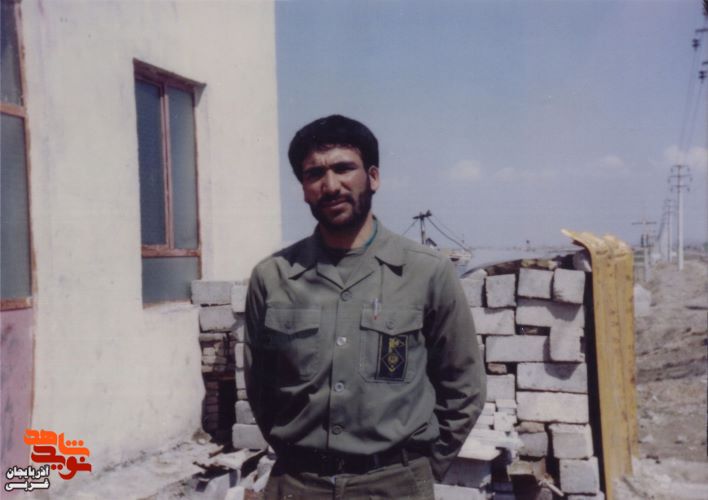 اسناد/مدارک شهید شهید «اکبر برزگر» اسناد/مدارک شهید شهید «اکبر برزگر»