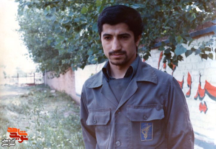 آلبوم عکس شهید «علی حاج حسینلو» آلبوم عکس شهید «علی حاج حسینلو»