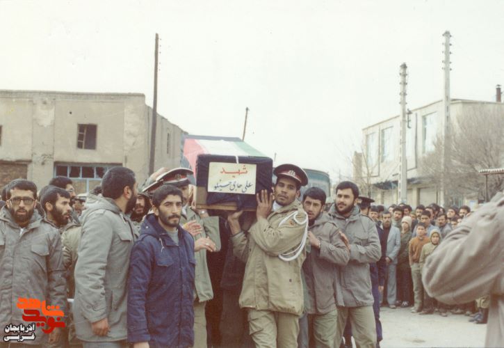 آلبوم عکس شهید «علی حاج حسینلو» آلبوم عکس شهید «علی حاج حسینلو»