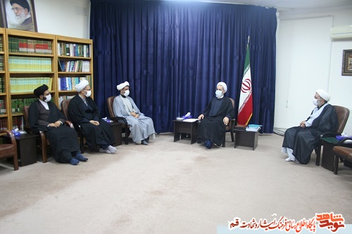 نخبگان ایثارگر ذخایر عظیم نظام اسلامی هستند