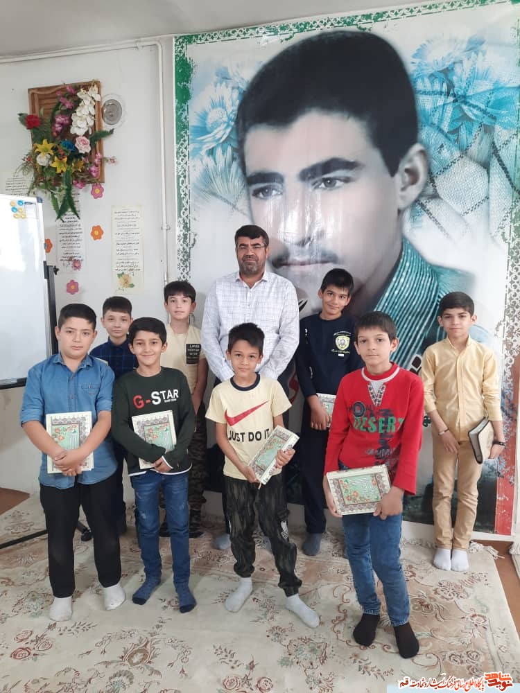 خانواده ای که زندگی خود را وقف قرآن کرده اند