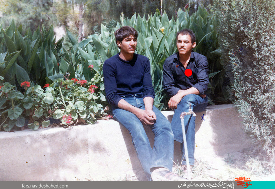 آخرین وداع و آغوش گرم مادر آخرین وداع و آغوش گرم مادر