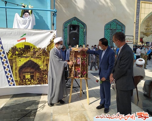 رونمایی از اولین نرمافزار چندرسانهای سردار شهید ایرج رستمی بانام «آنسوی تنهایی» رونمایی از اولین نرمافزار چندرسانهای سردار شهید ایرج رستمی بانام «آنسوی تنهایی»