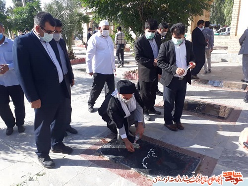 خداباوری ملت ایران و رزمندگان رمز پیروزی فتح خرمشهر بود
