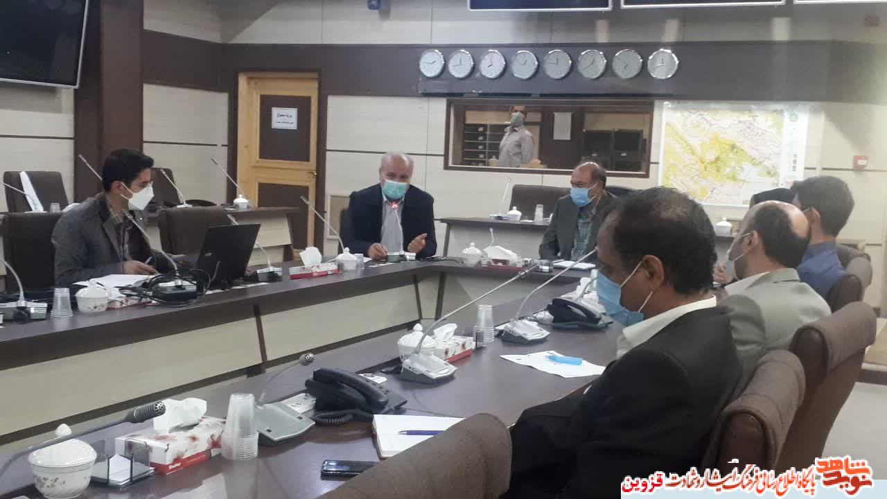 تعویض ۱۲۰ سنگ مزار شهدا در گلزار شهدای قزوین باقی مانده است تعویض ۱۲۰ سنگ مزار شهدا در گلزار شهدای قزوین باقی مانده است