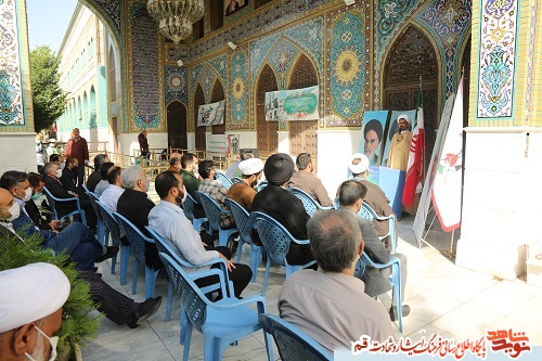 نصب بارکد خوان بر سر مزار شهدای سوم خرداد در قم نصب بارکد خوان بر سر مزار شهدای سوم خرداد در قم