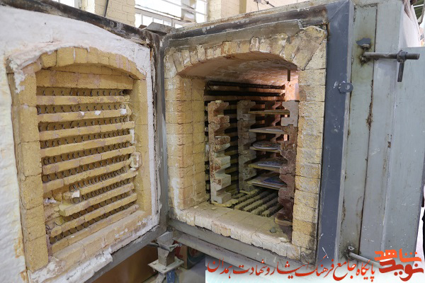 گزارش تصویری| ساخت دیوارنگاره سرامیکی شهدا گزارش تصویری| ساخت دیوارنگاره سرامیکی شهدا