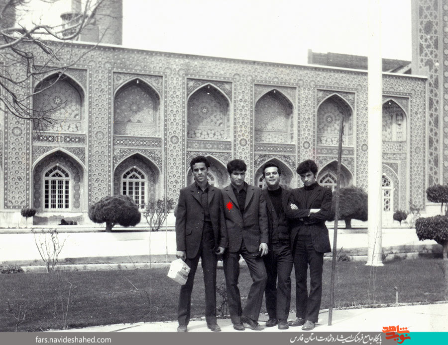 خطبه عقد را امام خواند ، شهید بهشتی برایمان پدری کرد