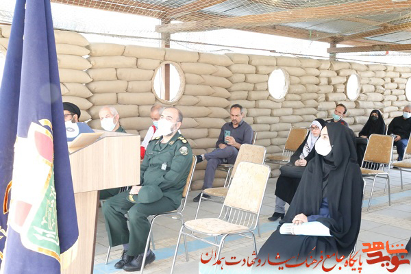 گزارش تصویری| تقدیر از نویسندگان و خبرنگاران حوزه ادبیات پایداری