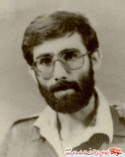 فردی خوش برخورد و متین بود فردی خوش برخورد و متین بود