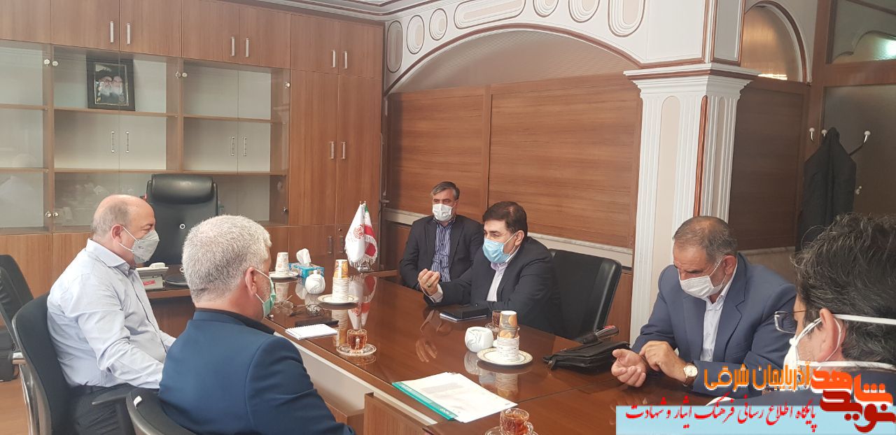 خانواده معظم شاهد و ایثارگر ولی نعمت مردم اند خانواده معظم شاهد و ایثارگر ولی نعمت مردم اند