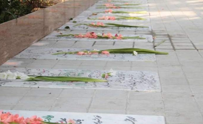 میهمانی لالهها میهمانی لالهها