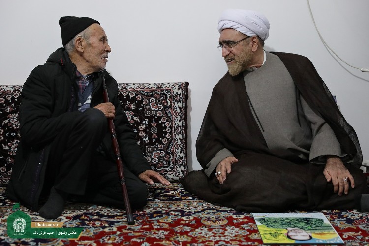 پدر شهید «محمدرضا خاوری» فرمانده لشکر فاطمیون درگذشت