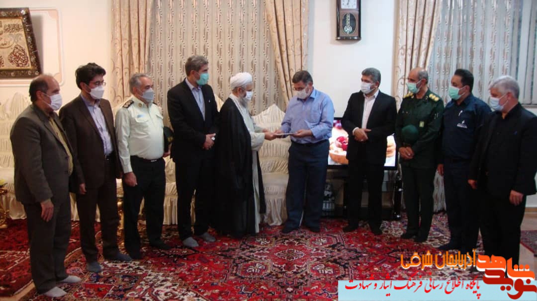 خانواده‌های معظم شهدا و ايثارگران مايه افتخار جامعه هستند
