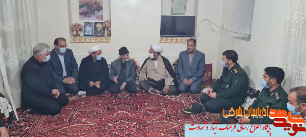 وجود جامعه ایثارگری پشتوانه‌ای مستحکم برای انقلاب است