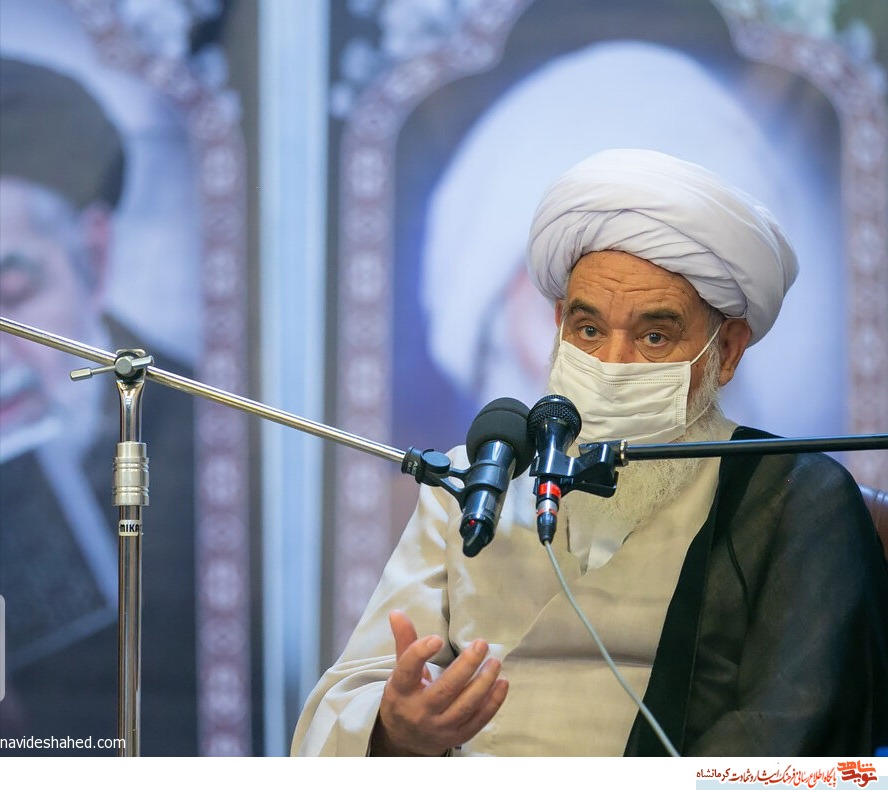 شهدای محراب جامع العلم مایه دلگرمی جوانان بودند
