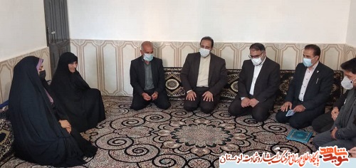 خانواده شهدا سرمایه های نظام هستند