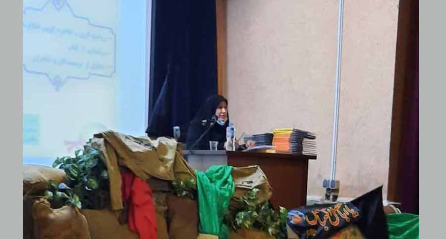 عصر شعر و خاطره دفاع مقدس در شهرستان ملارد برگزار شد