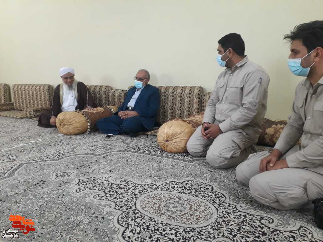 خدمت به خانواده شهدا و ترویج فرهنگ ایثار دو وظیفه اصلی بنیاد شهید است