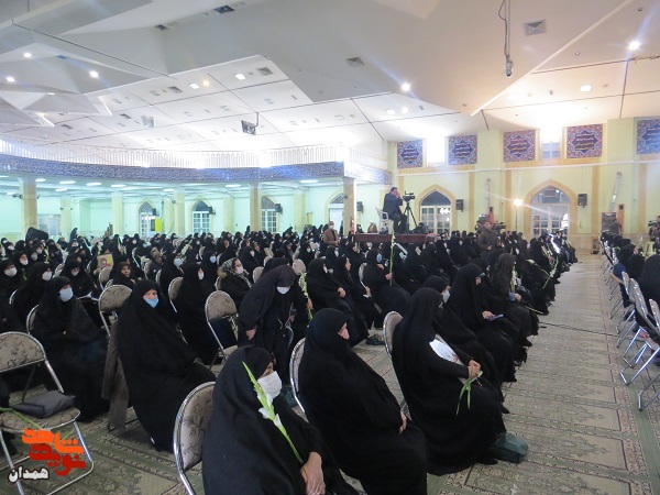 گزارش تصویری| تجلیل از مادران شهدا (۱) گزارش تصویری| تجلیل از مادران شهدا (۱)