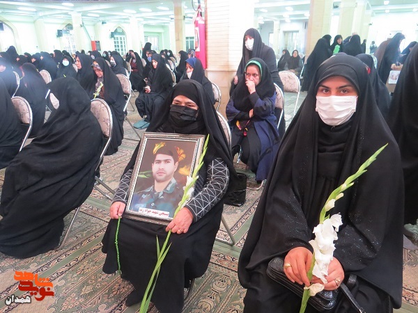 گزارش تصویری| تجلیل از مادران شهدا (۲) گزارش تصویری| تجلیل از مادران شهدا (۲)