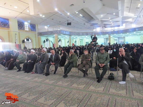 گزارش تصویری| تجلیل از مادران شهدا (۲) گزارش تصویری| تجلیل از مادران شهدا (۲)