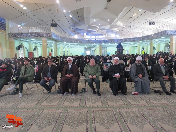 گزارش تصویری| تجلیل از مادران شهدا (۲) گزارش تصویری| تجلیل از مادران شهدا (۲)