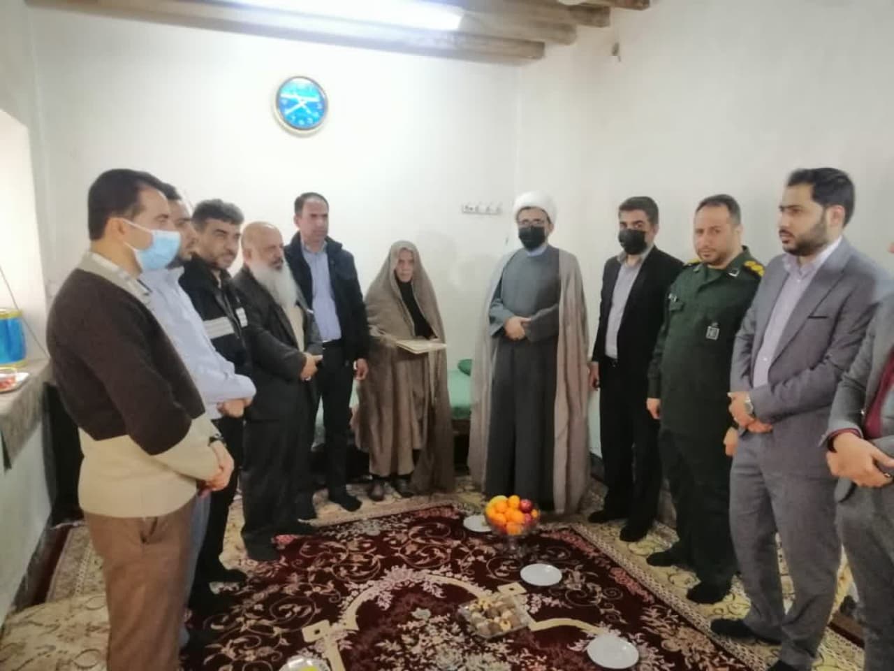 دیدار با مادران و همسران شهدا دیدار با مادران و همسران شهدا