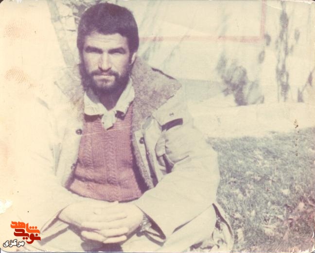 نگذارید اسلحه من بر زمین بماند نگذارید اسلحه من بر زمین بماند