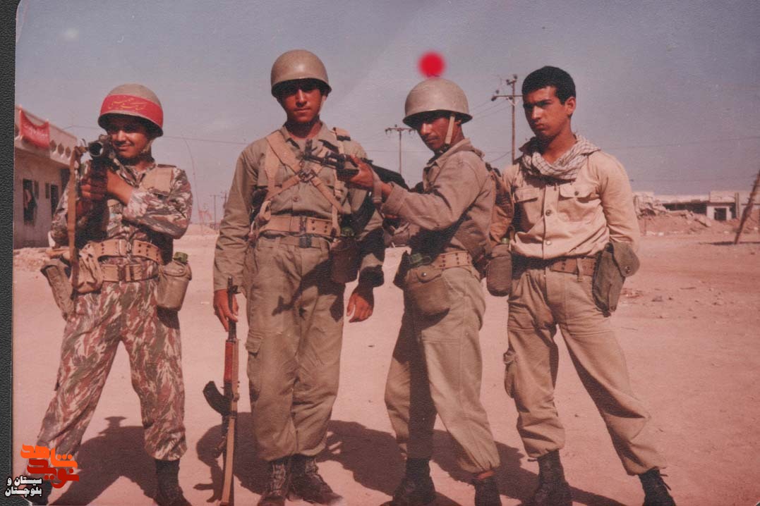 آلبوم تصاویر شهید «نظر ترنج زر» منتشرشد آلبوم تصاویر شهید «نظر ترنج زر» منتشرشد