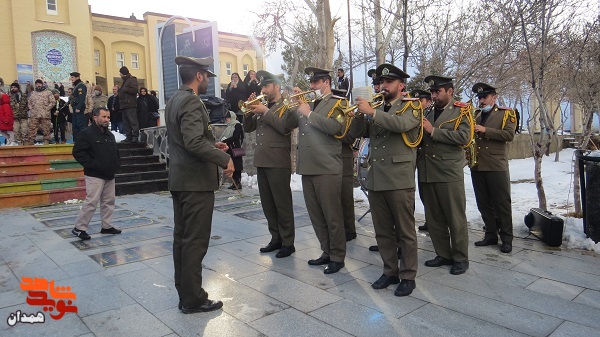 گزارش تصویری| میهمانی لالهها به مناسبت دهه فجر گزارش تصویری| میهمانی لالهها به مناسبت دهه فجر