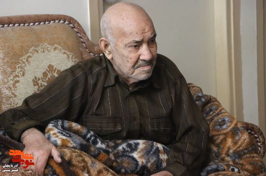 دیدار مدیرکل بنیاد شهید و امورایثارگران آذربایجان غربی با پدر و مادر 3 شهید معظم دیدار مدیرکل بنیاد شهید و امورایثارگران آذربایجان غربی با پدر و مادر 3 شهید معظم
