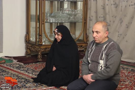 دیدار مدیرکل بنیاد شهید و امورایثارگران آذربایجان غربی با پدر و مادر 3 شهید معظم دیدار مدیرکل بنیاد شهید و امورایثارگران آذربایجان غربی با پدر و مادر 3 شهید معظم