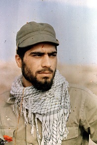 بوسهی امام بر سر ناصر بوسهی امام بر سر ناصر