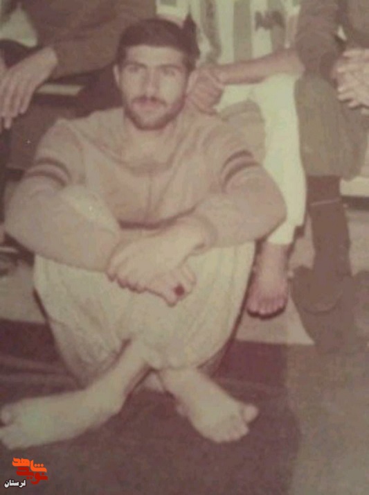 شهید «غلامرضا بختیاری» در قاب تصویر شهید «غلامرضا بختیاری» در قاب تصویر