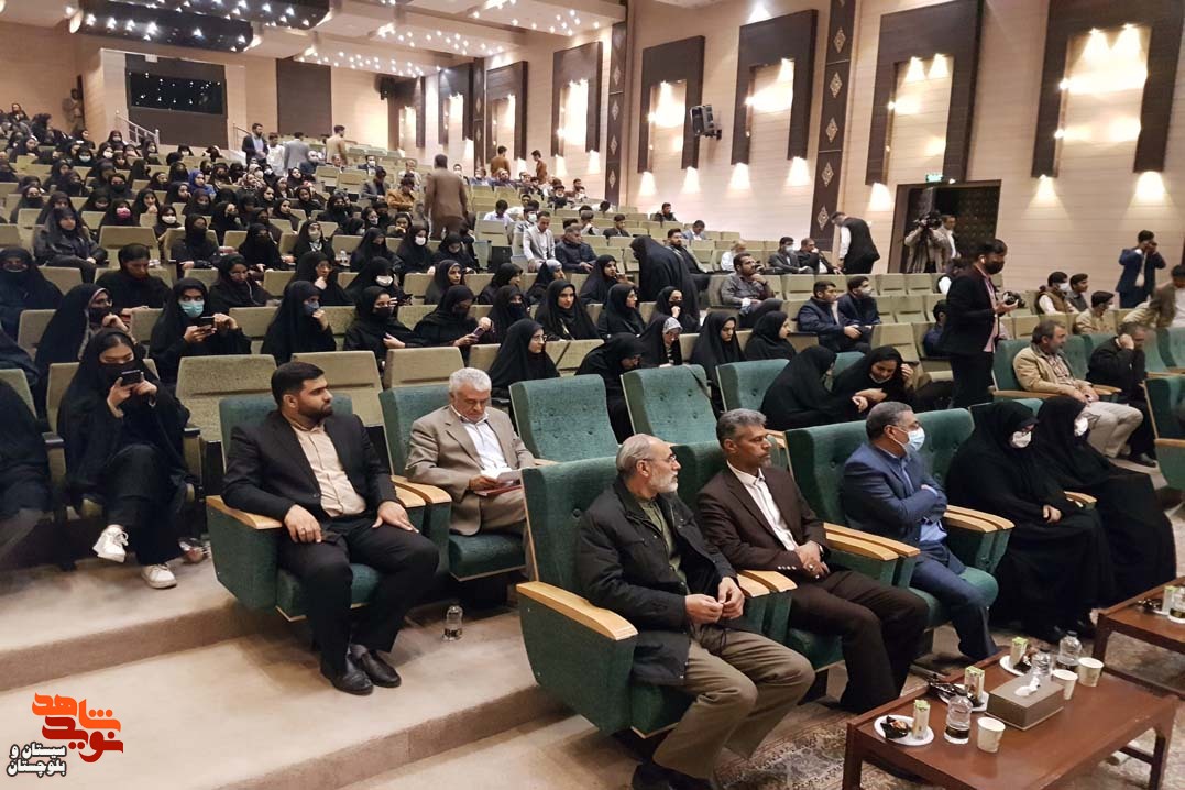 حضور قاضی‌زاده هاشمی در «کرسی آزاداندیشی» دانشجویان سیستان و بلوچستان/ بر اساس مستندات در عربستان 20 درصد از فروش نفت به جیب برخی شاهزاده‌ها می‌رود/صف اعتراض از اغتشاش جدا است