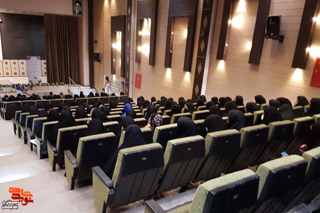 حضور قاضی‌زاده هاشمی در «کرسی آزاداندیشی» دانشجویان سیستان و بلوچستان/ بر اساس مستندات در عربستان 20 درصد از فروش نفت به جیب برخی شاهزاده‌ها می‌رود/صف اعتراض از اغتشاش جدا است