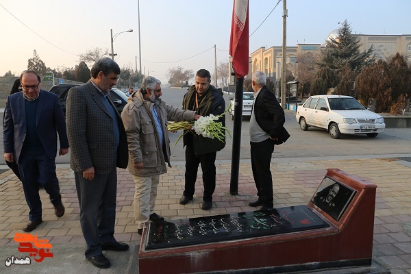 معاون فرهنگی بنیاد شهید به همدان سفر کرد