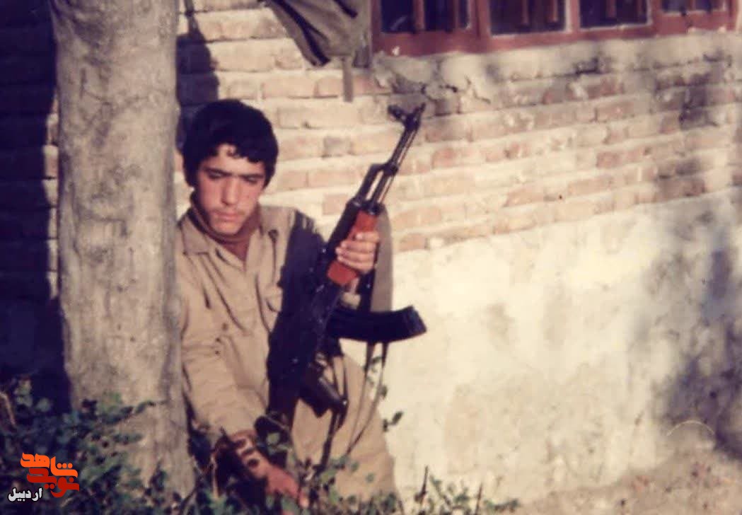 تصاویر به جا مانده از شهید«رحمان شادمان» تصاویر به جا مانده از شهید«رحمان شادمان»