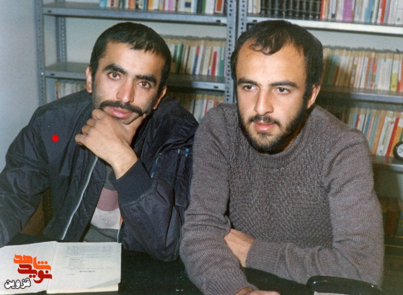 بیکار نمیموند! بیکار نمیموند!