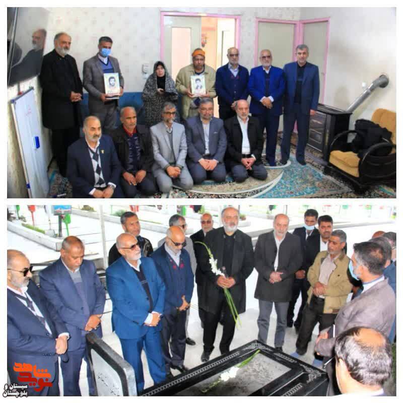 ادای احترام دبیر کنگره ملی شهدای غریب به مقام شامخ شهدای شهرستان زاهدان